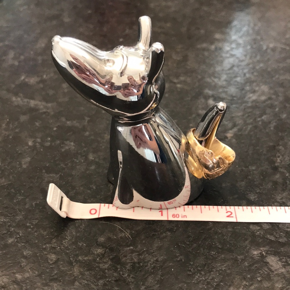 Jewelry holder/ring holder
